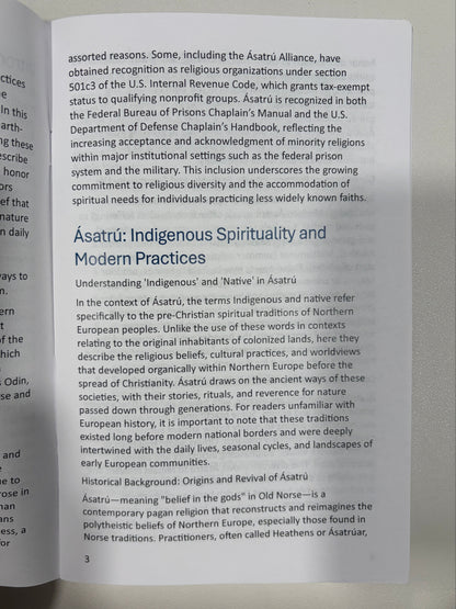 Living Asatru: Asatru Basics for Facility Administrators by Stephen McNallen SB