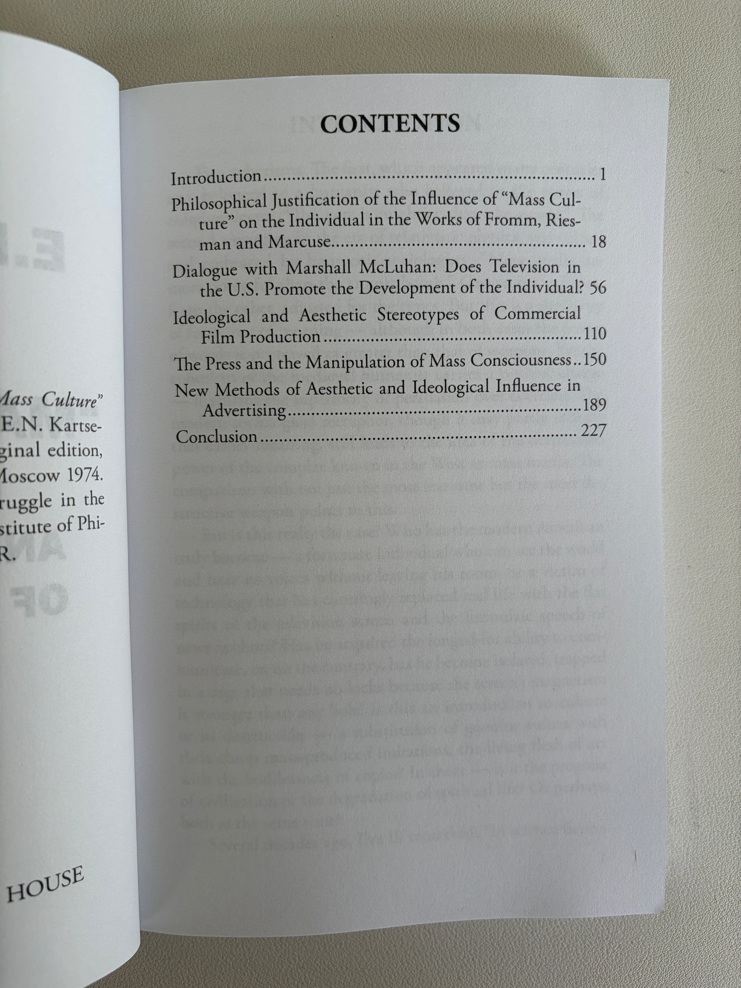 Mass Culture in the USA: The Problem of the Individual by E. Kartseva PB