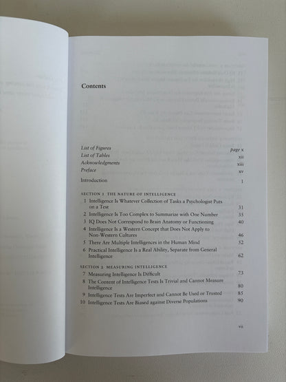 In the Know: Debunking Myths About Human Intelligence by Russell Warne PB
