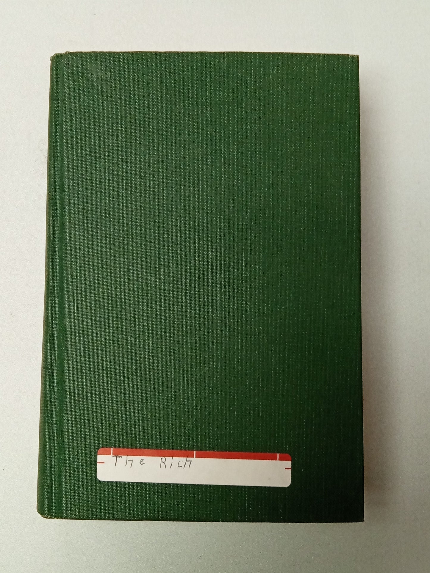 Rich and the Super-Rich by Ferdinand Lundberg