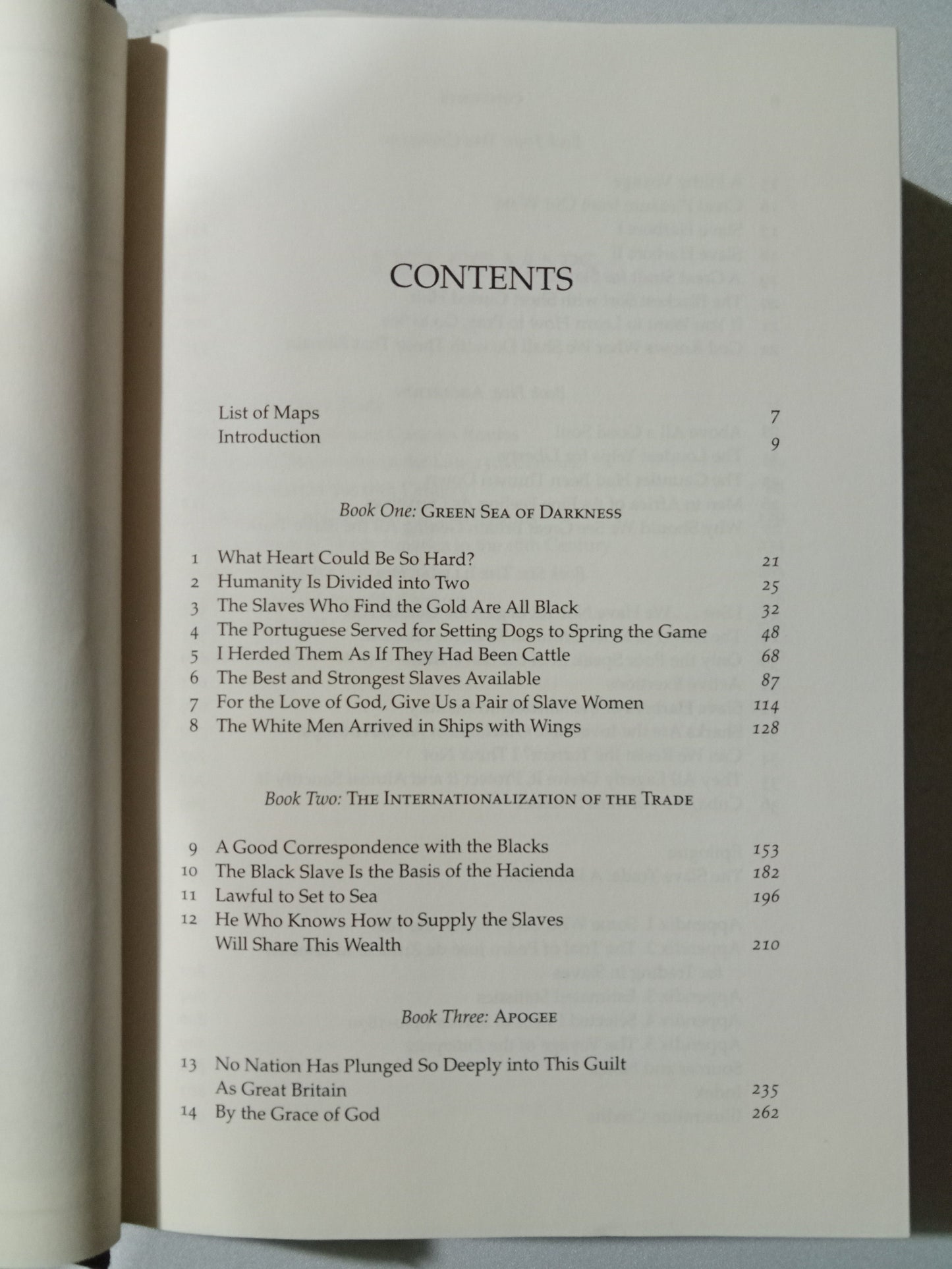 Slave Trade: The Story of the Trans-Atlantic Slave Trade, 1440 to 1870 by Hugh Thomas