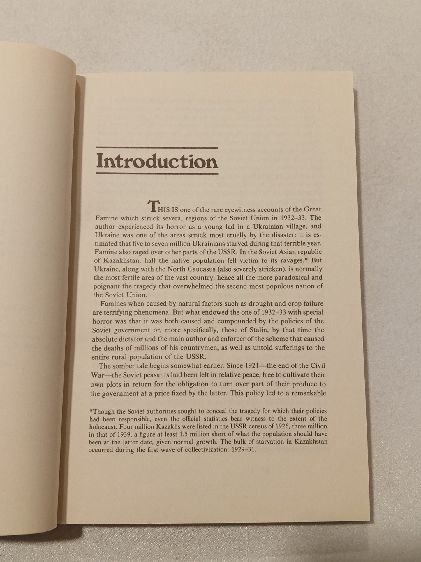 Execution by Hunger: The Hidden Holocaust by Miron Dolot PB