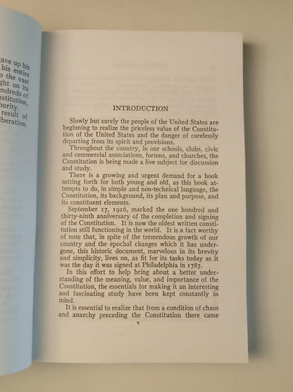 Constitution Explained by Harry Atwood PB