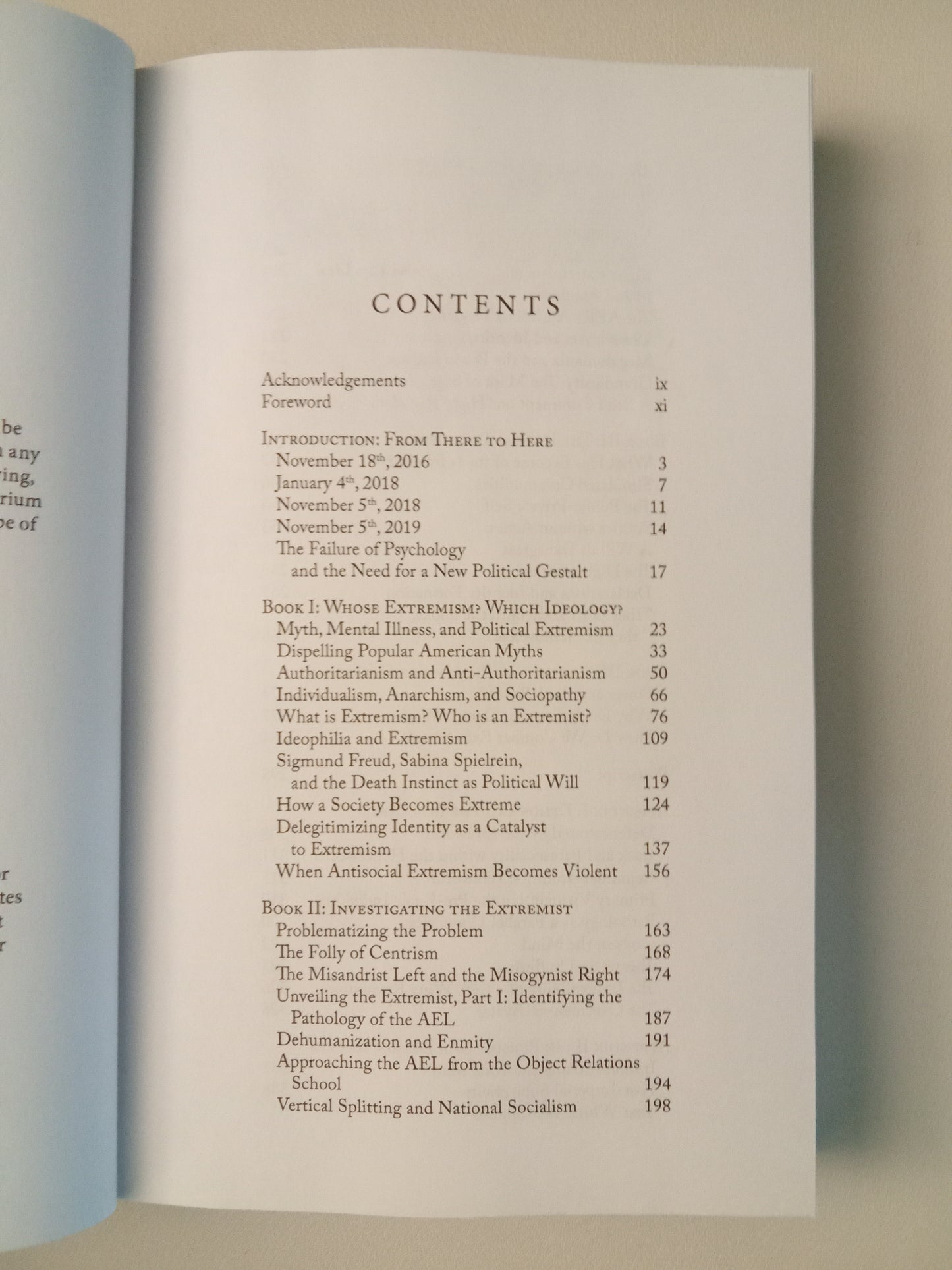 American Extremist: The Psychology of Political Extremism by Josh Neal PB