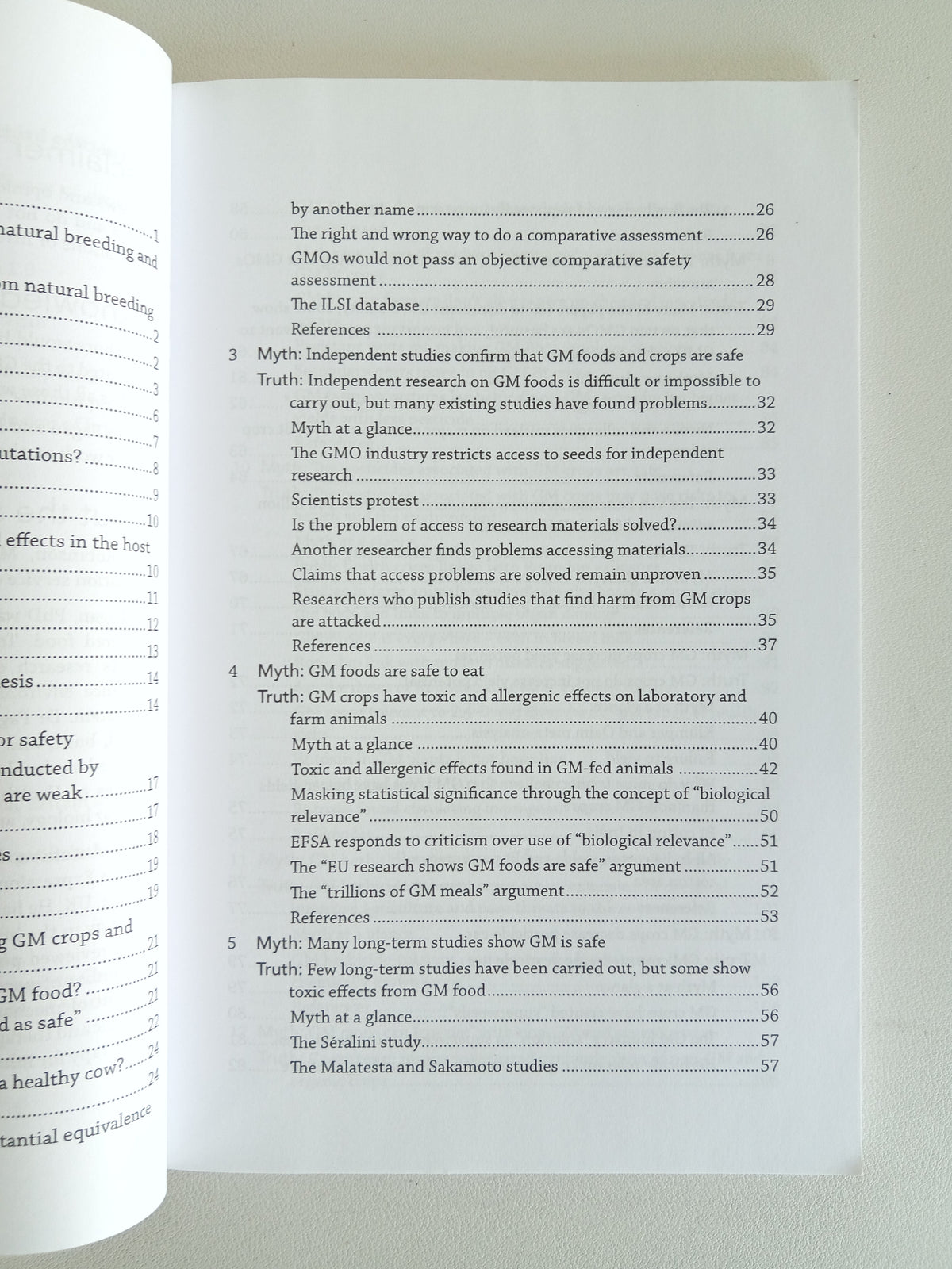GMO Myths and Truths: Genetically Modified Crops and Foods by Claire Robinson PB
