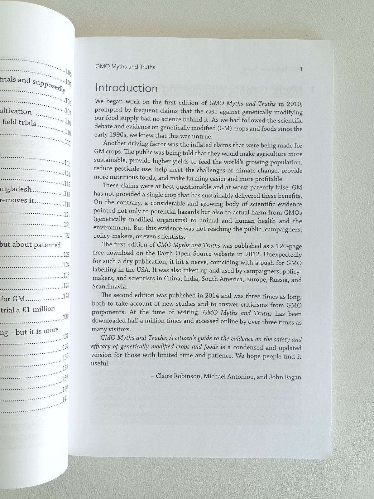 GMO Myths and Truths: Genetically Modified Crops and Foods by Claire Robinson PB
