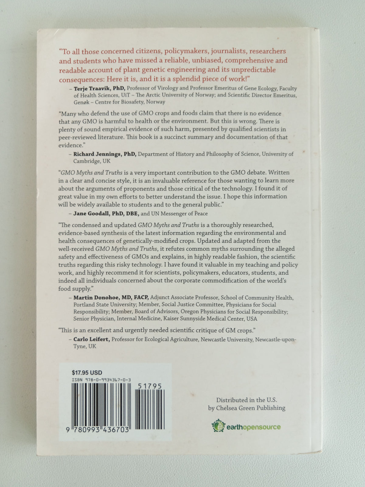 GMO Myths and Truths: Genetically Modified Crops and Foods by Claire Robinson PB